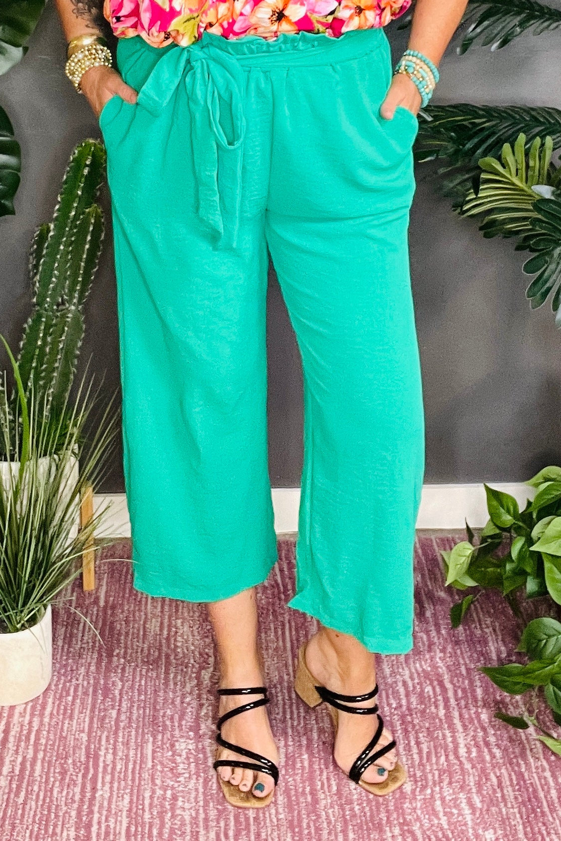 Just My Type Green Capri Pant - P094GN