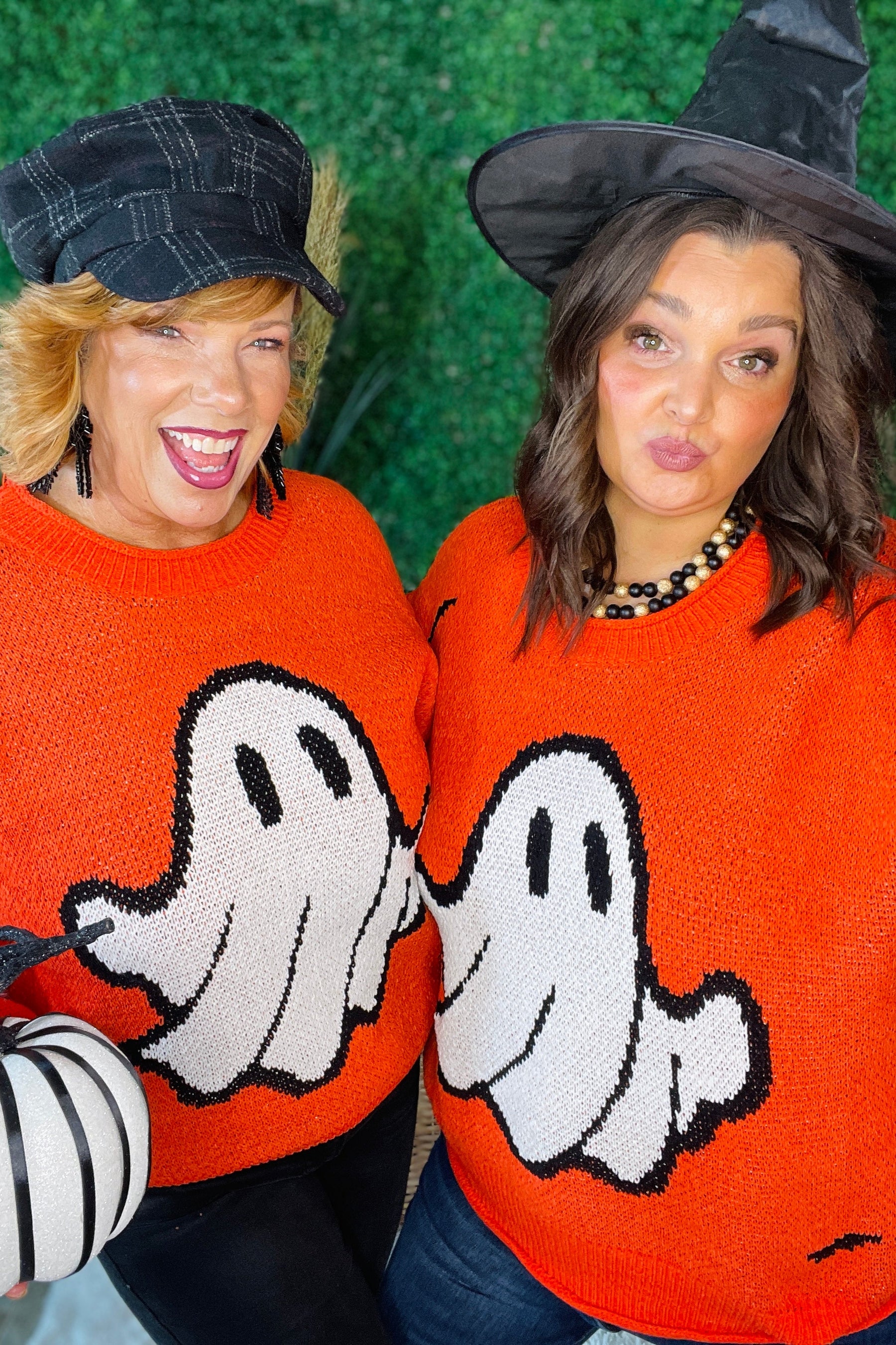 Hey Boo Halloween Sweater ~ S002OR