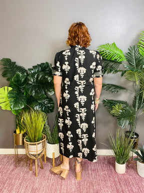 Chic Lifestyle Floral Print Maxi Dress