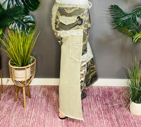 Run And Hide Camo Pant - P012CM