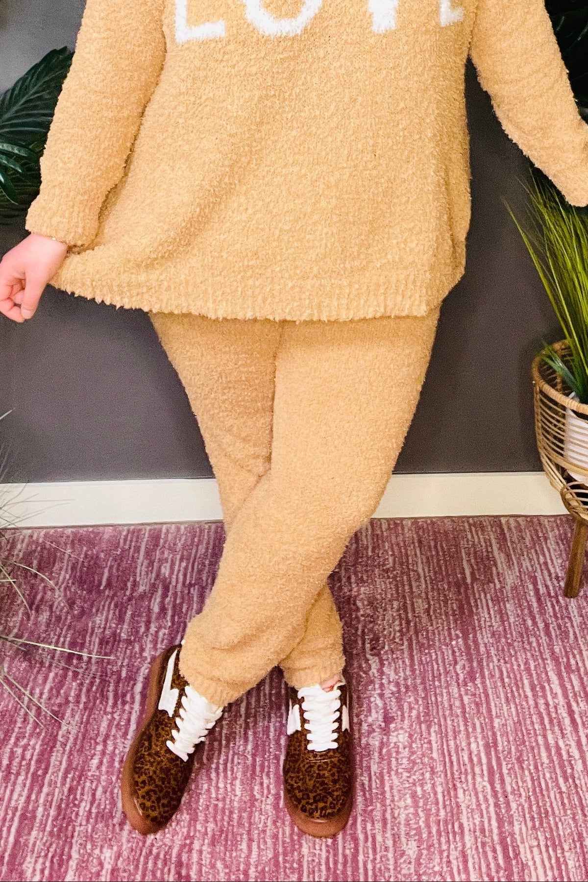 Feel The Love Pants - P016CO