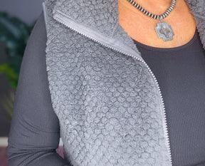 Keep It Cozy Vest (3 Colors)