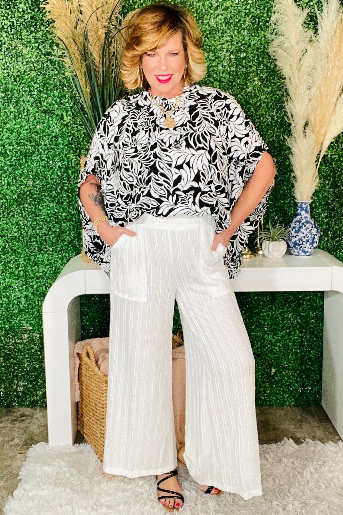 Make An Impact Black Floral Top - S357BK