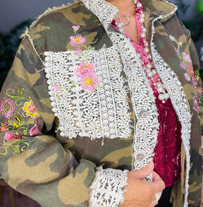 Camo Queen Embroidered Lace Shacket - OT006CA