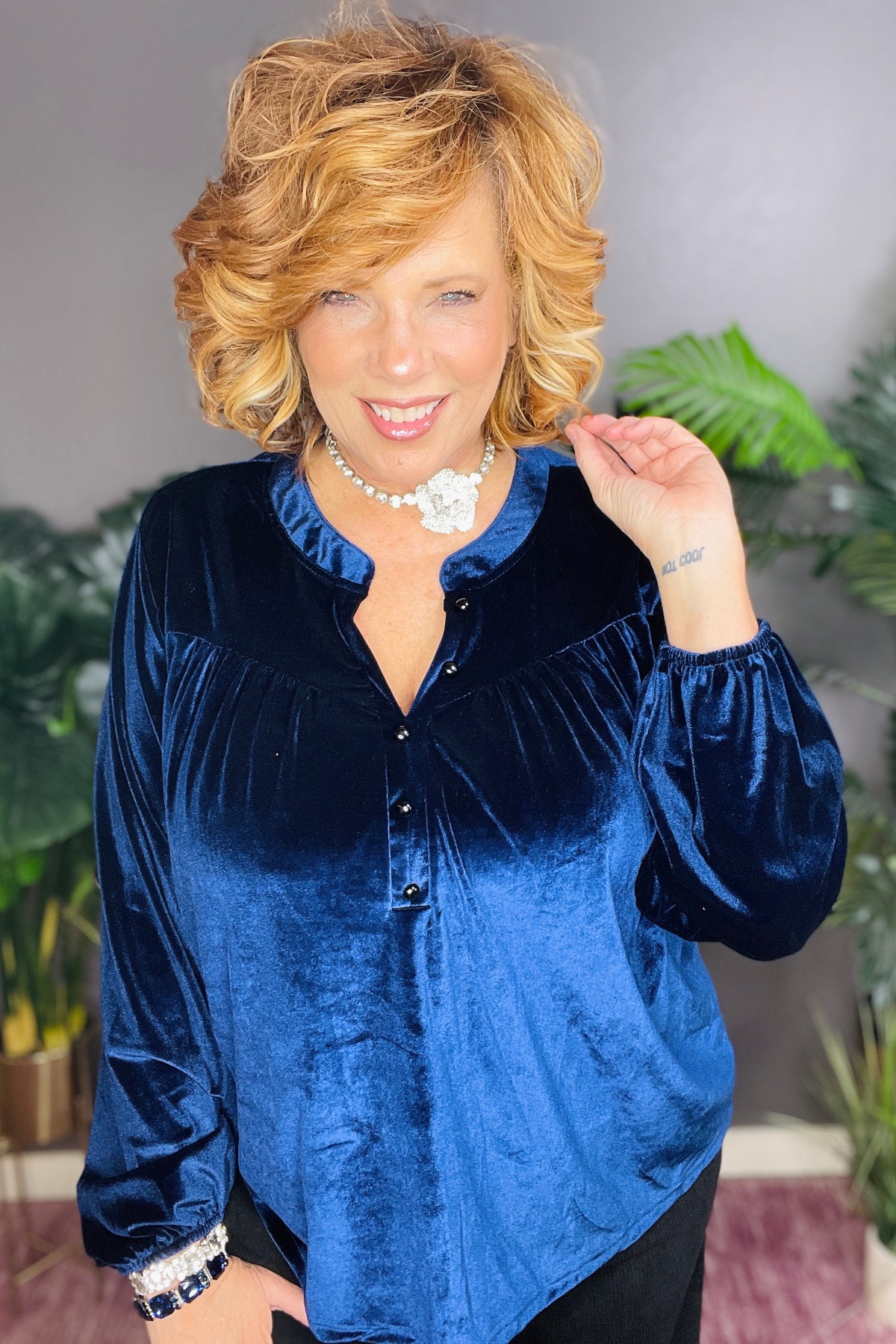 Plush Perfect Velvet Top (2 Colors)