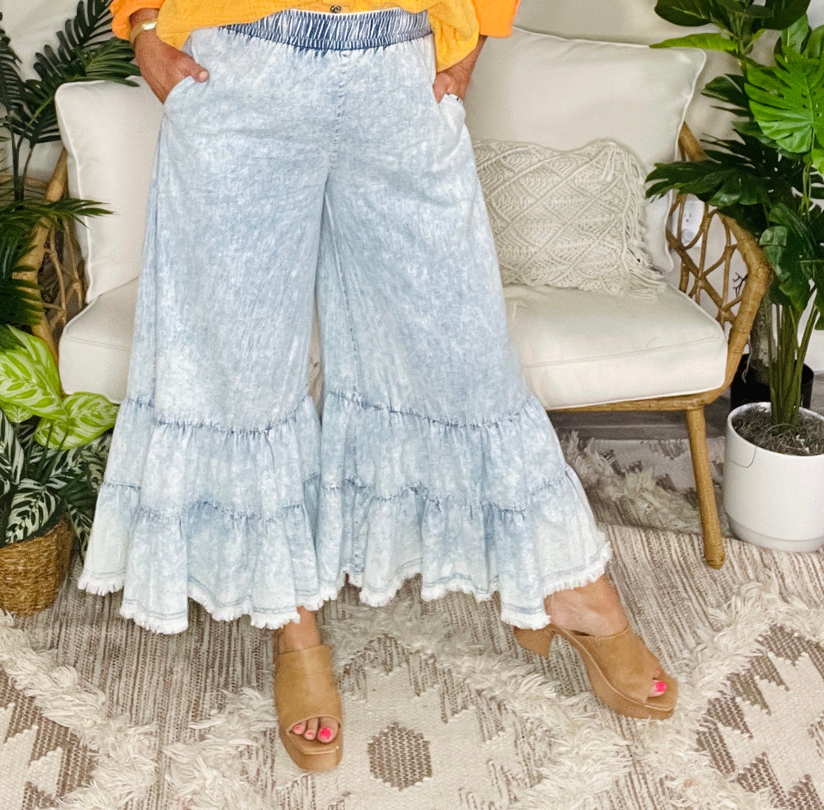 Ruffle Me Happy Pants - P153DN