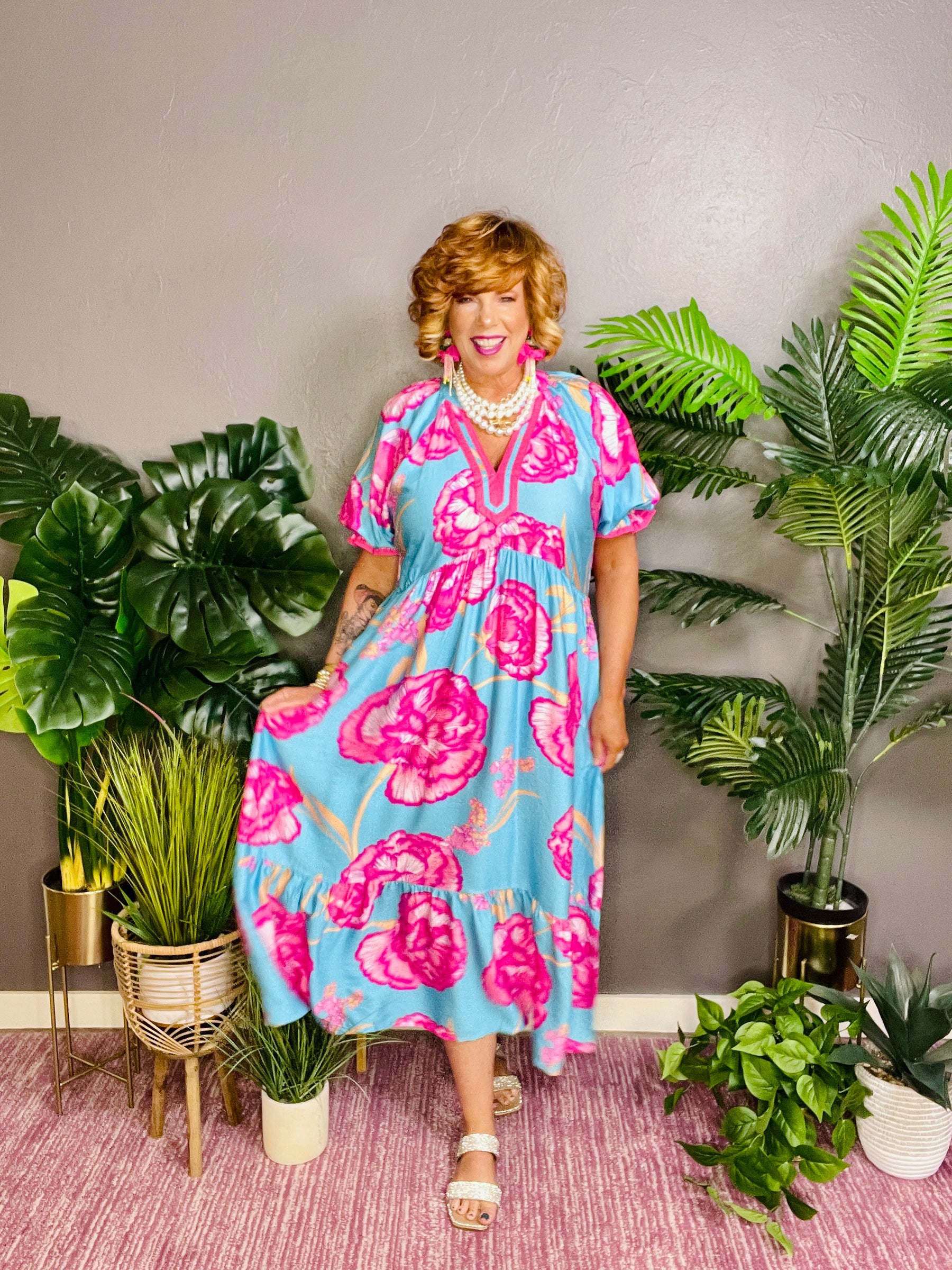 Hello Gorgeous Floral Print Midi Dress