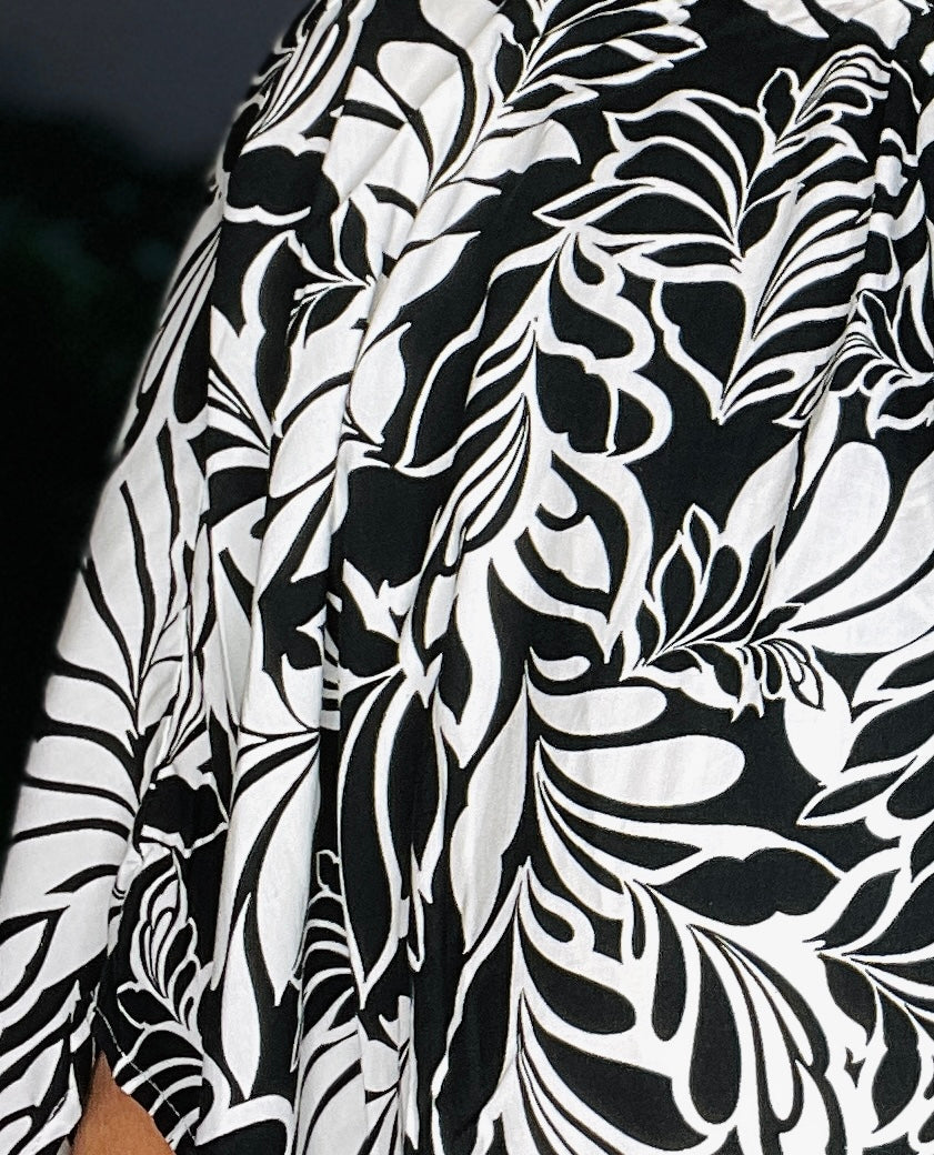 Make An Impact Black Floral Top - S357BK