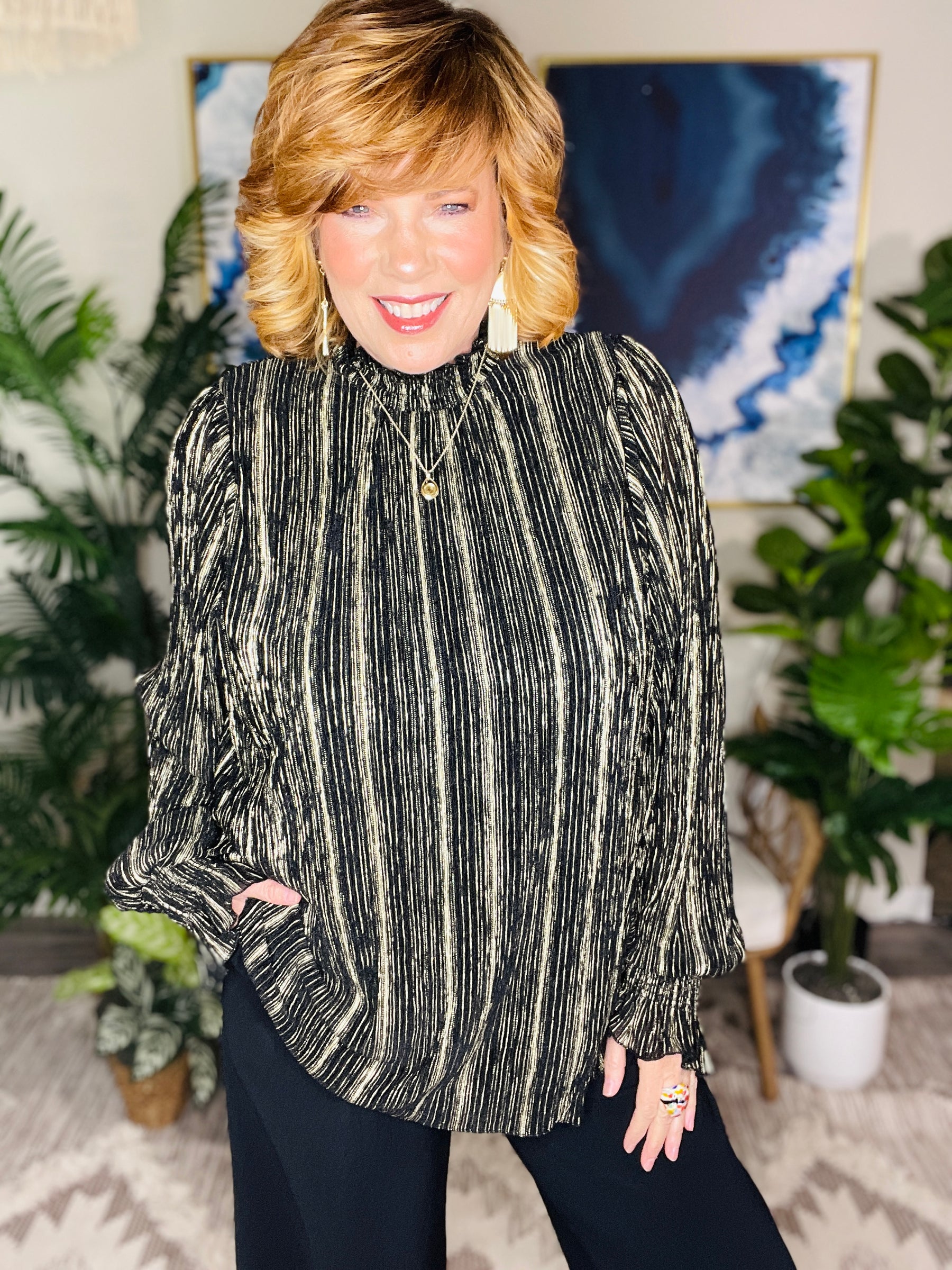 All That Glitters Black Top - S924BK
