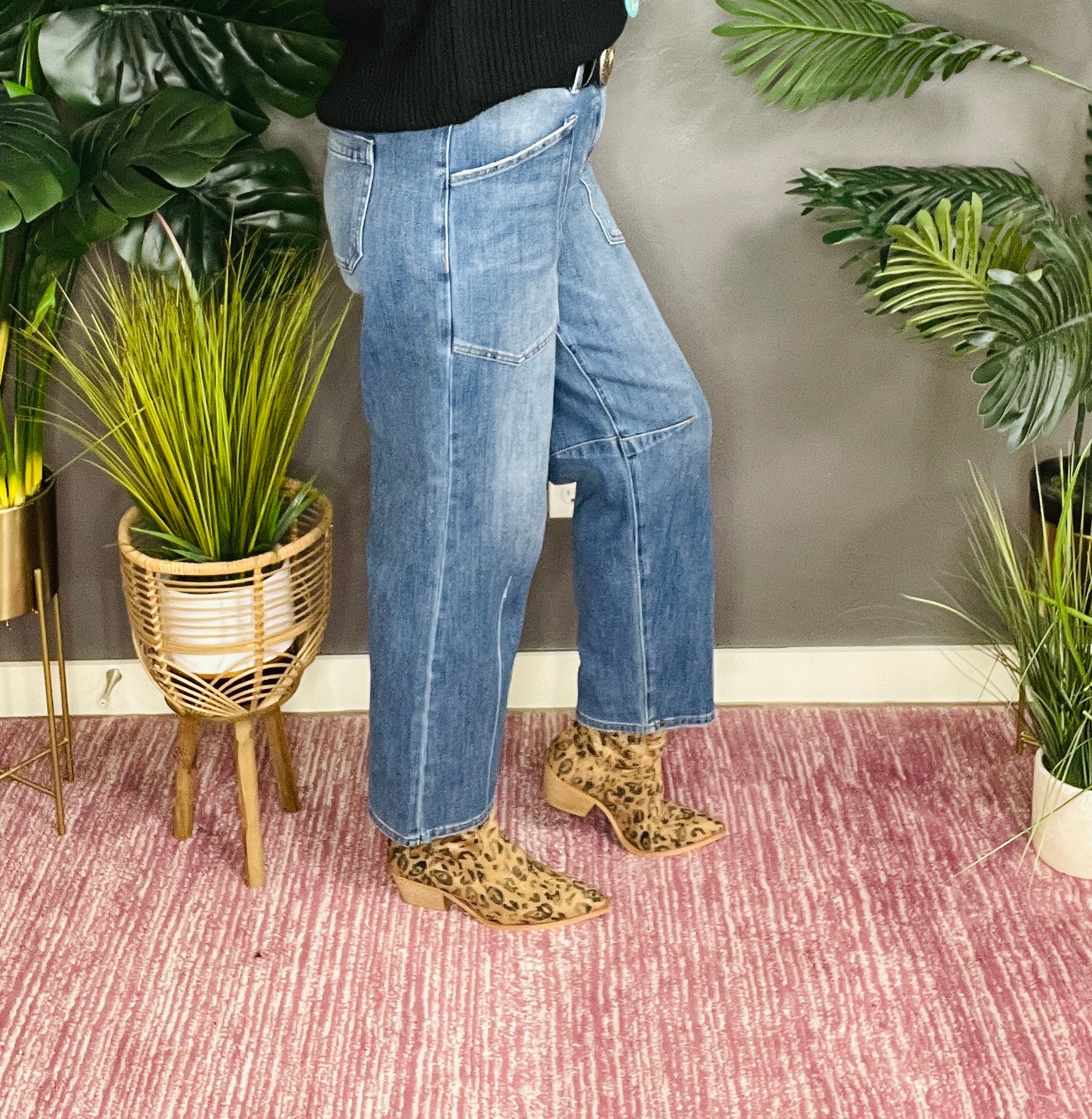Sutton 4 Way Stretch Mid Rise Barrel Jeans