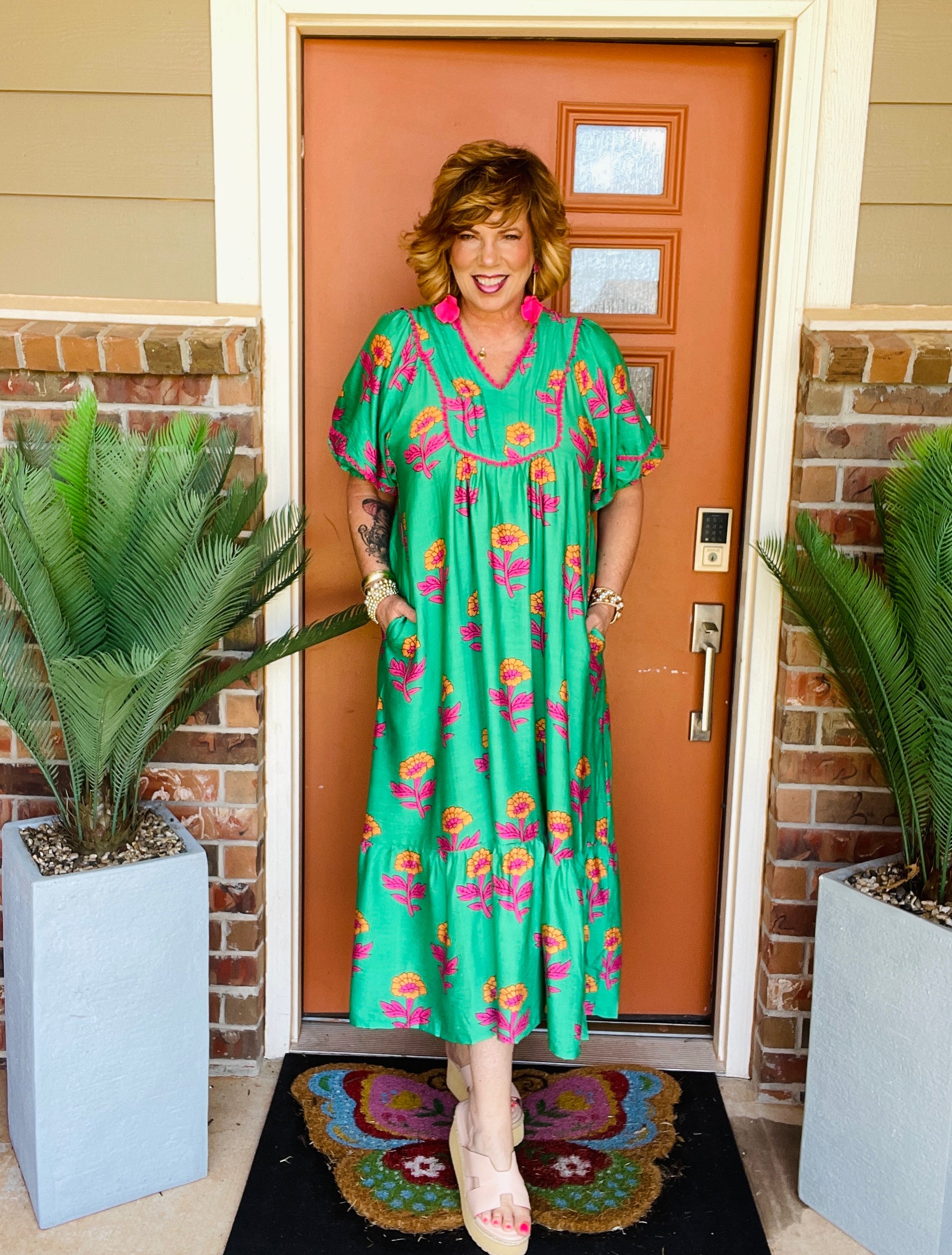Paradise Calling Floral Print Midi Dress
