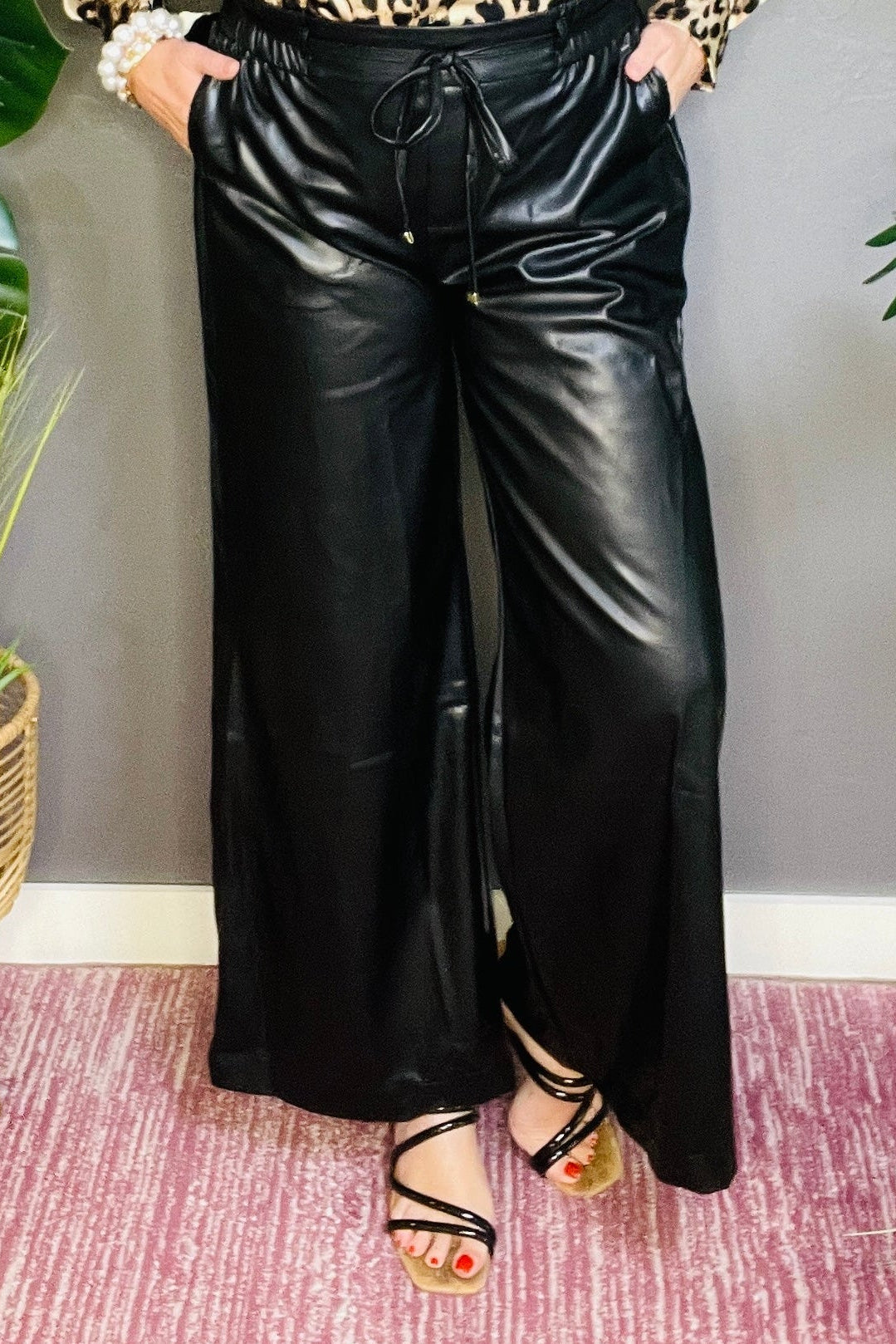 Cool Like You Faux Leather Pant - P010BK