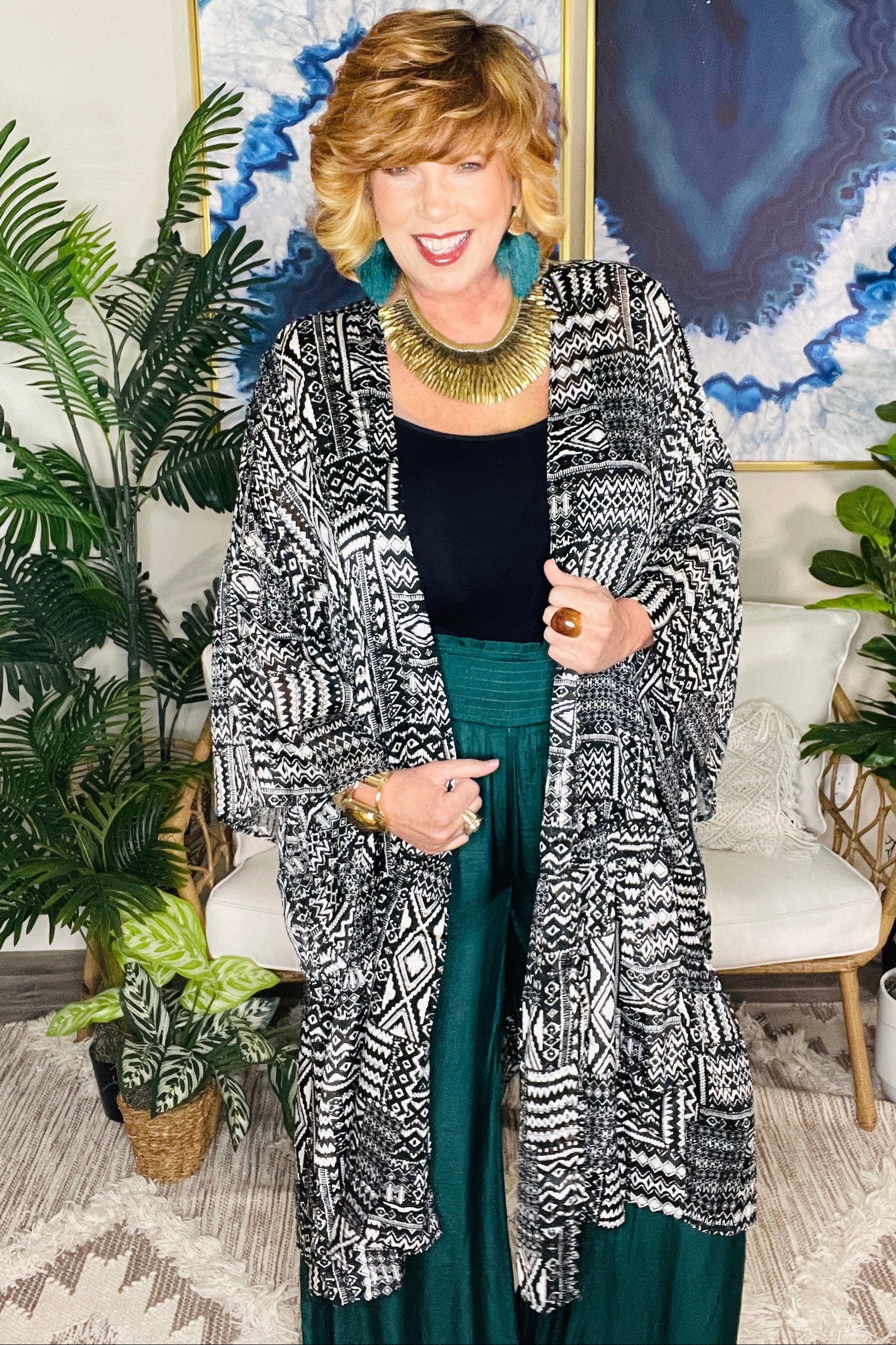 Wander This Way Kimono - OT192BK
