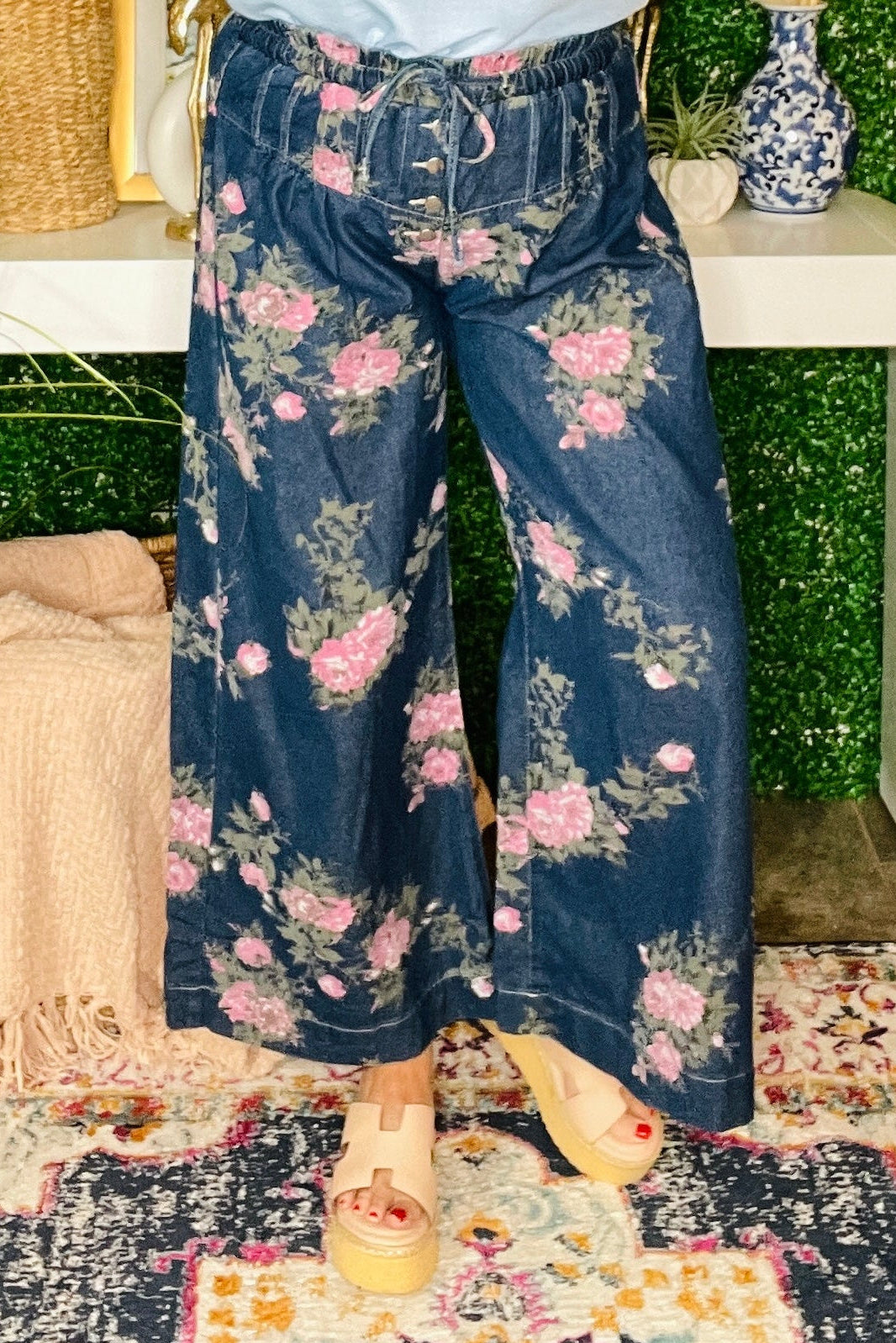 Vintage Rose Floral Print Wide Leg Jeans