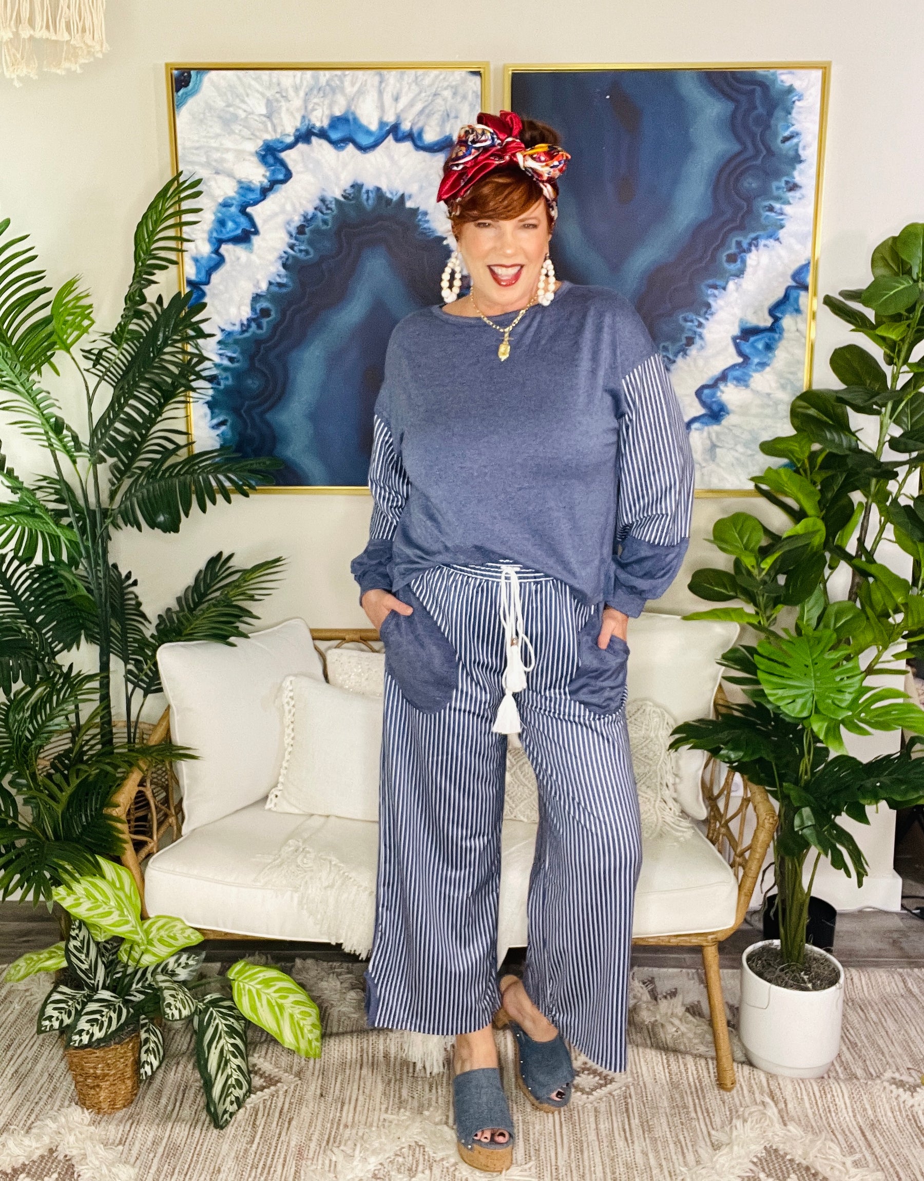 Kick Back Cutie Top And Pant Set (2 Colors)