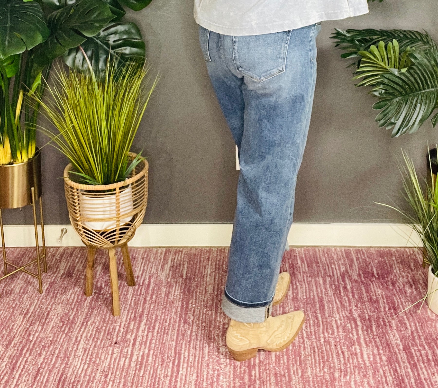 Chloe Slouchy Crop Barrel Cuffed Jeans