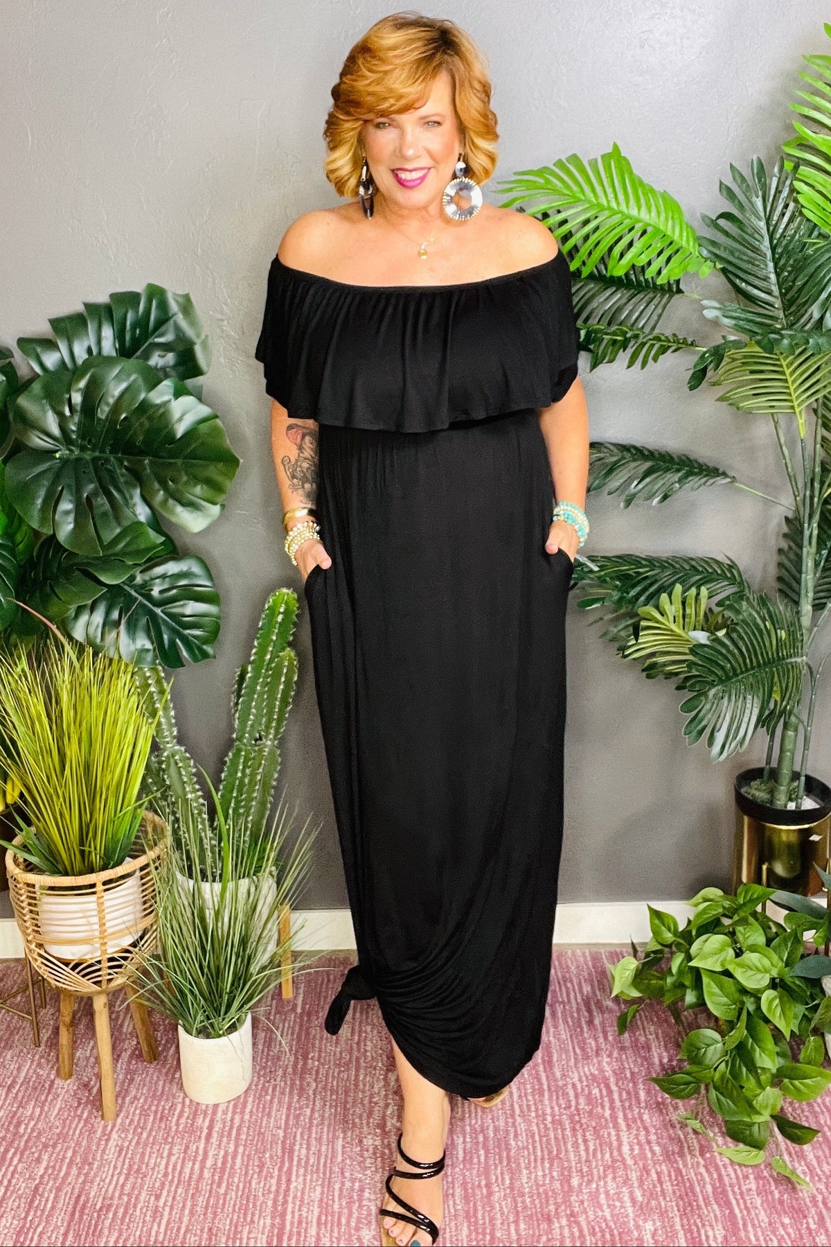 Major Moment Dress - DR131BK