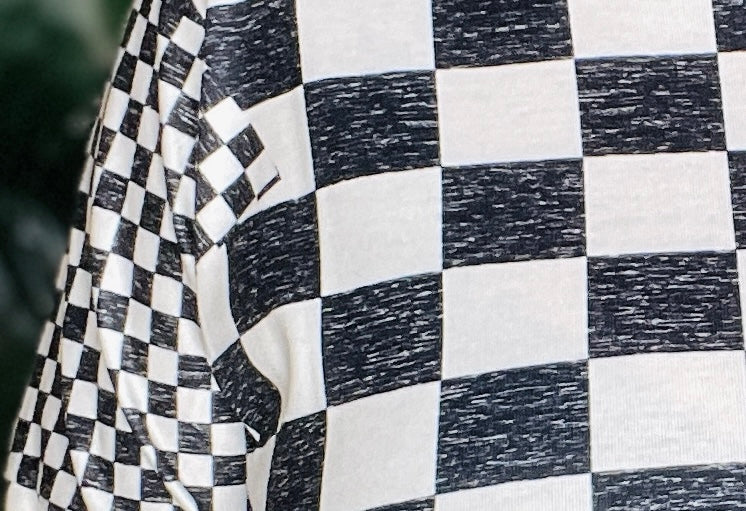 Check On That Black/White Top - S236BW