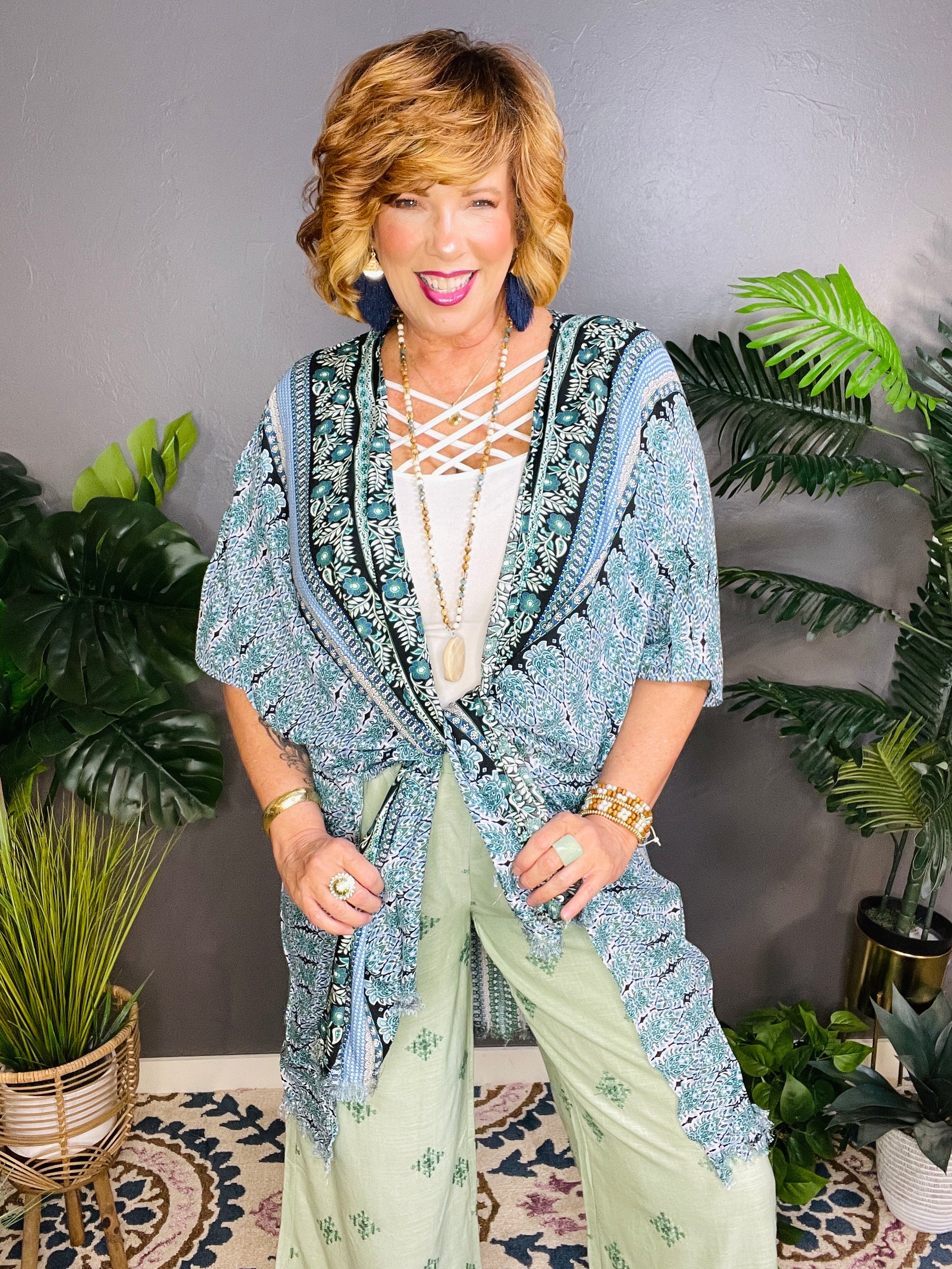 Paradise By The Sea Kimono - OT175GN