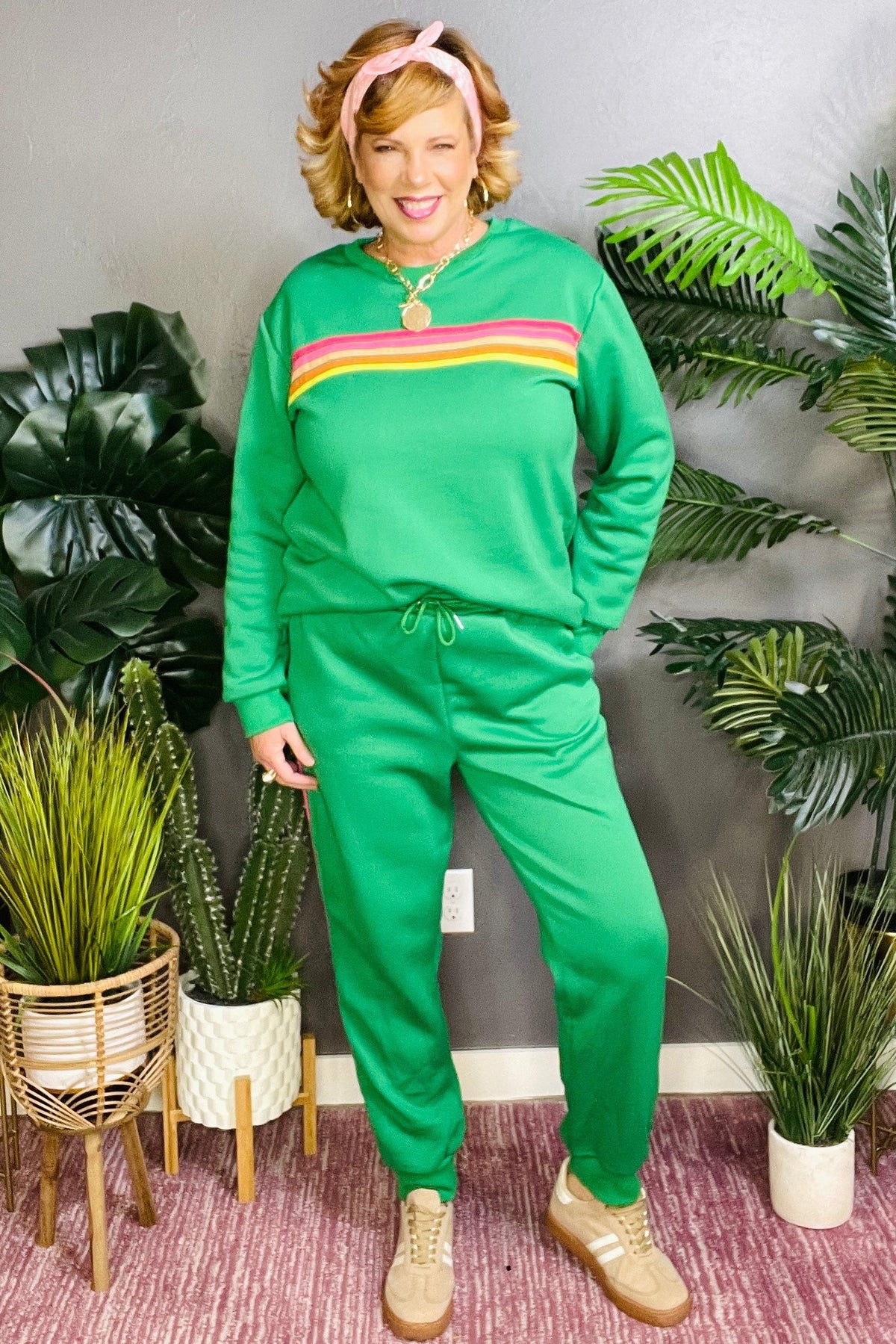 Girlie Vibes Only Sweatshirt and Pants Set (7 Colors)