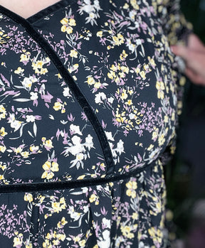 Dainty And Darling Floral Top - S169BK