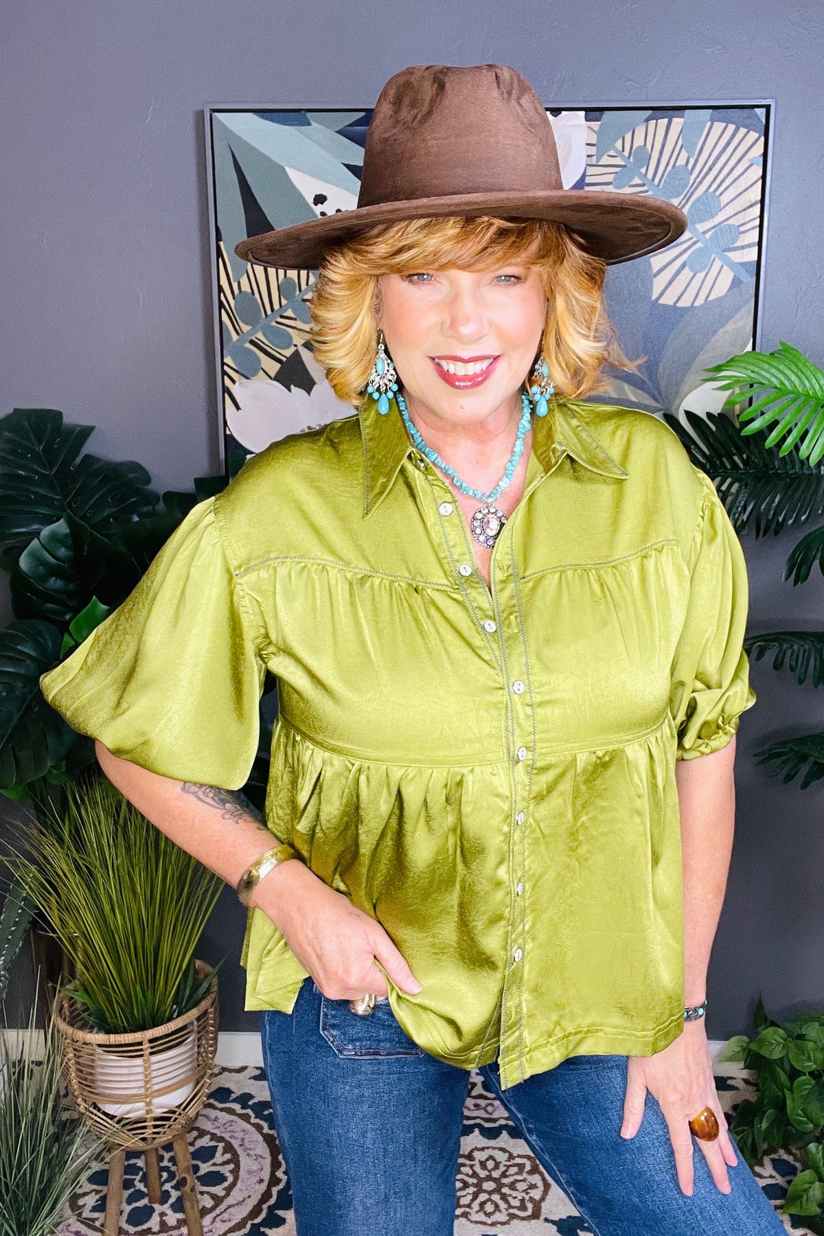 Right On Point Olive Top - S915OL