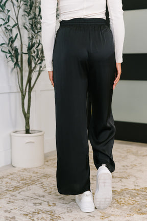 City Ease Wide Leg Bottoms in Black