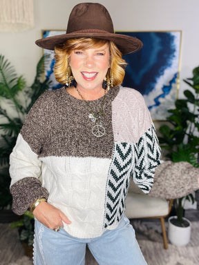Mountain Escape Sweater (2 Colors)