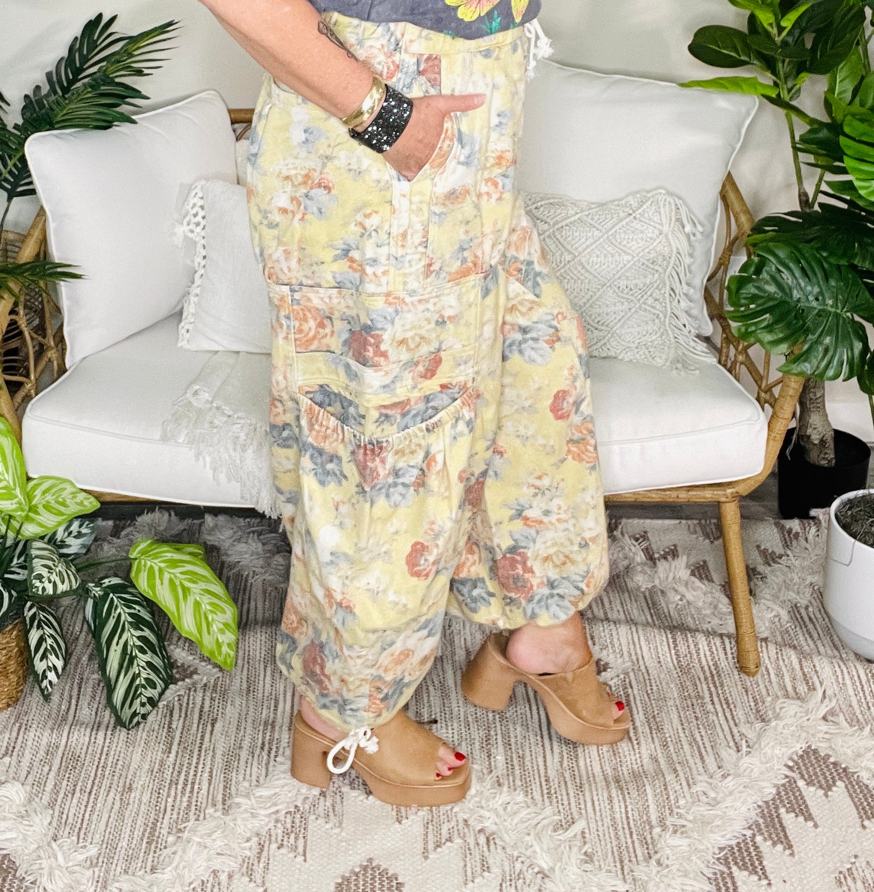 Desert Rose Mood Pants - P107YE