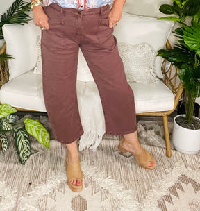 Rustic Charm Ankle-length Barrel Jeans