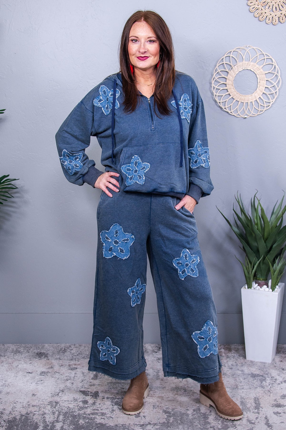 Sense Of Comfort Heather Navy Floral Hooded Top - T10636HNV