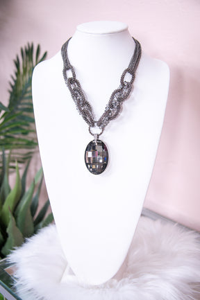 Pewter/Black Chain Link Glass Pendant Necklace - NEK4180PW