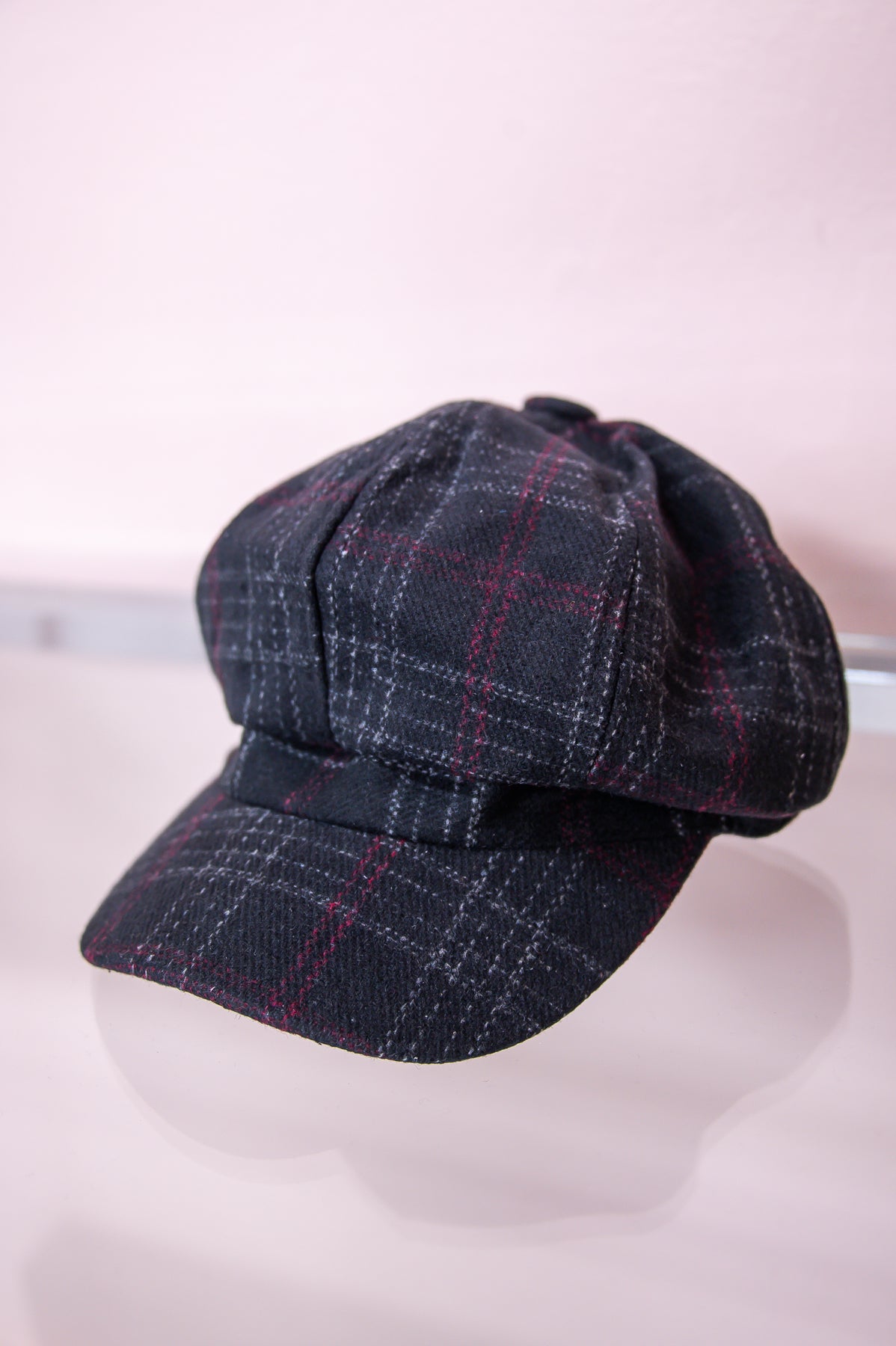 Black/Magenta Plaid Newsboy Hat - HAT1478BK