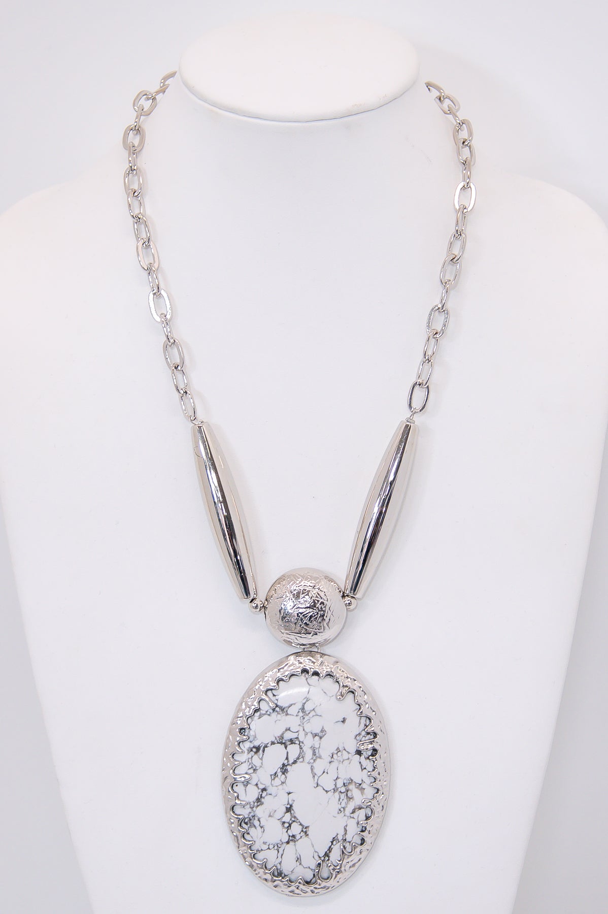 White Marbled Stone Pendant Necklace - NEK4292WH