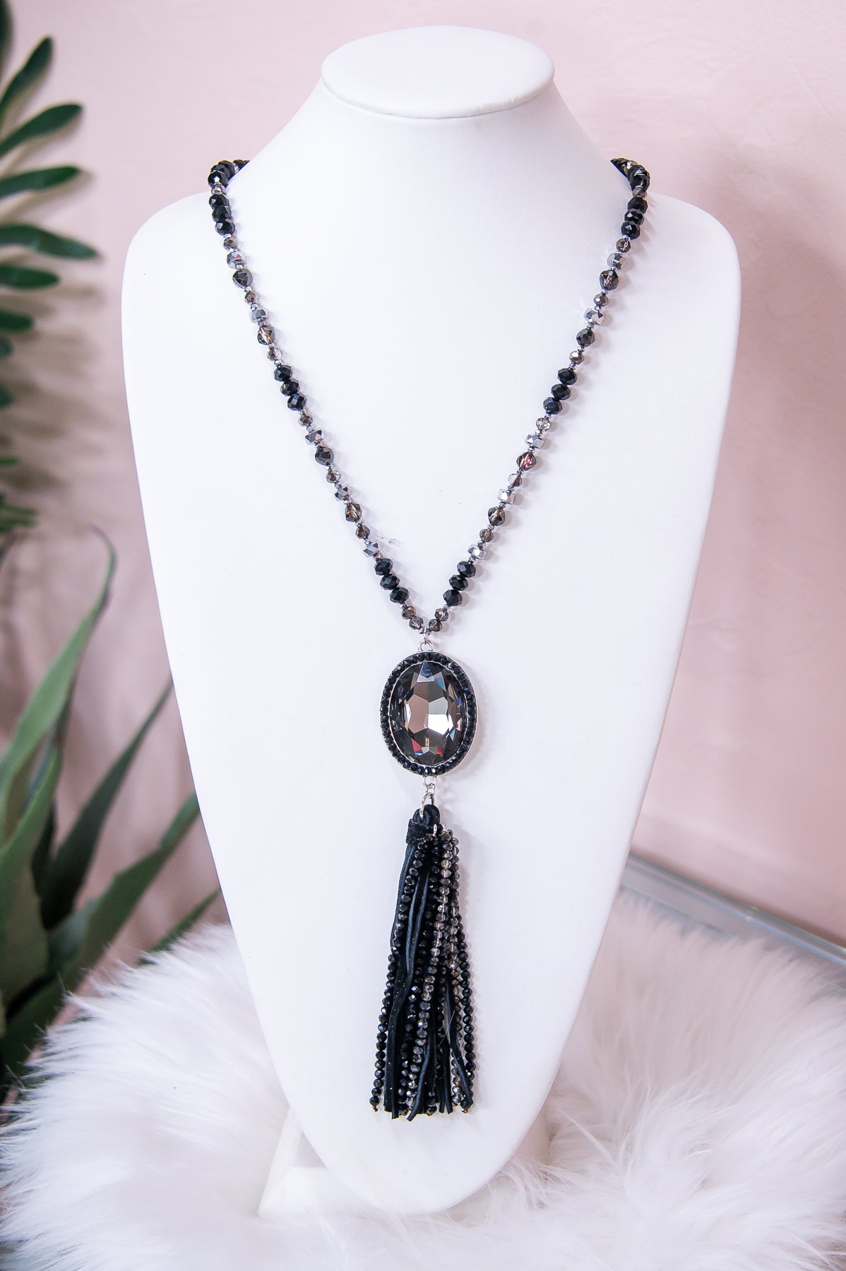 Black Beaded/Fringe Crystal Pendant Necklace - NEK4225BK