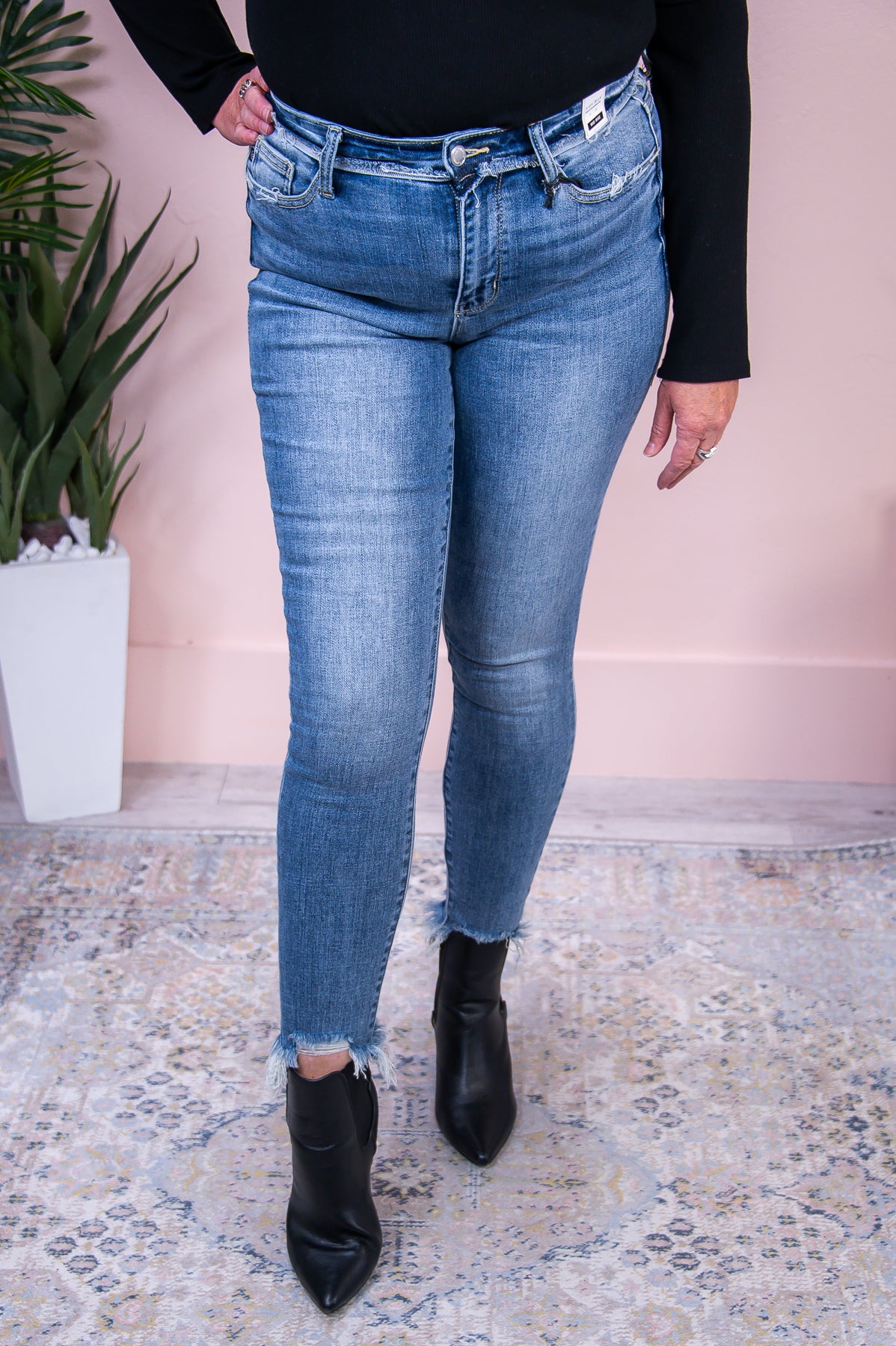 Veronica Medium Denim Jeans - K1074DN
