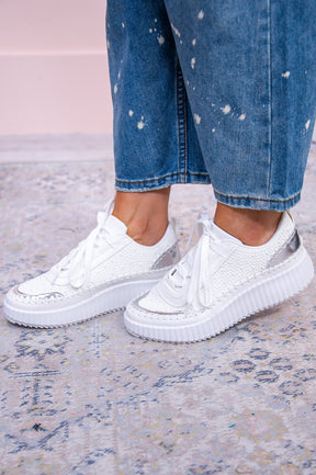 All Smiles Today White/Silver Textured Chunky Sneaker - SHO2691WH