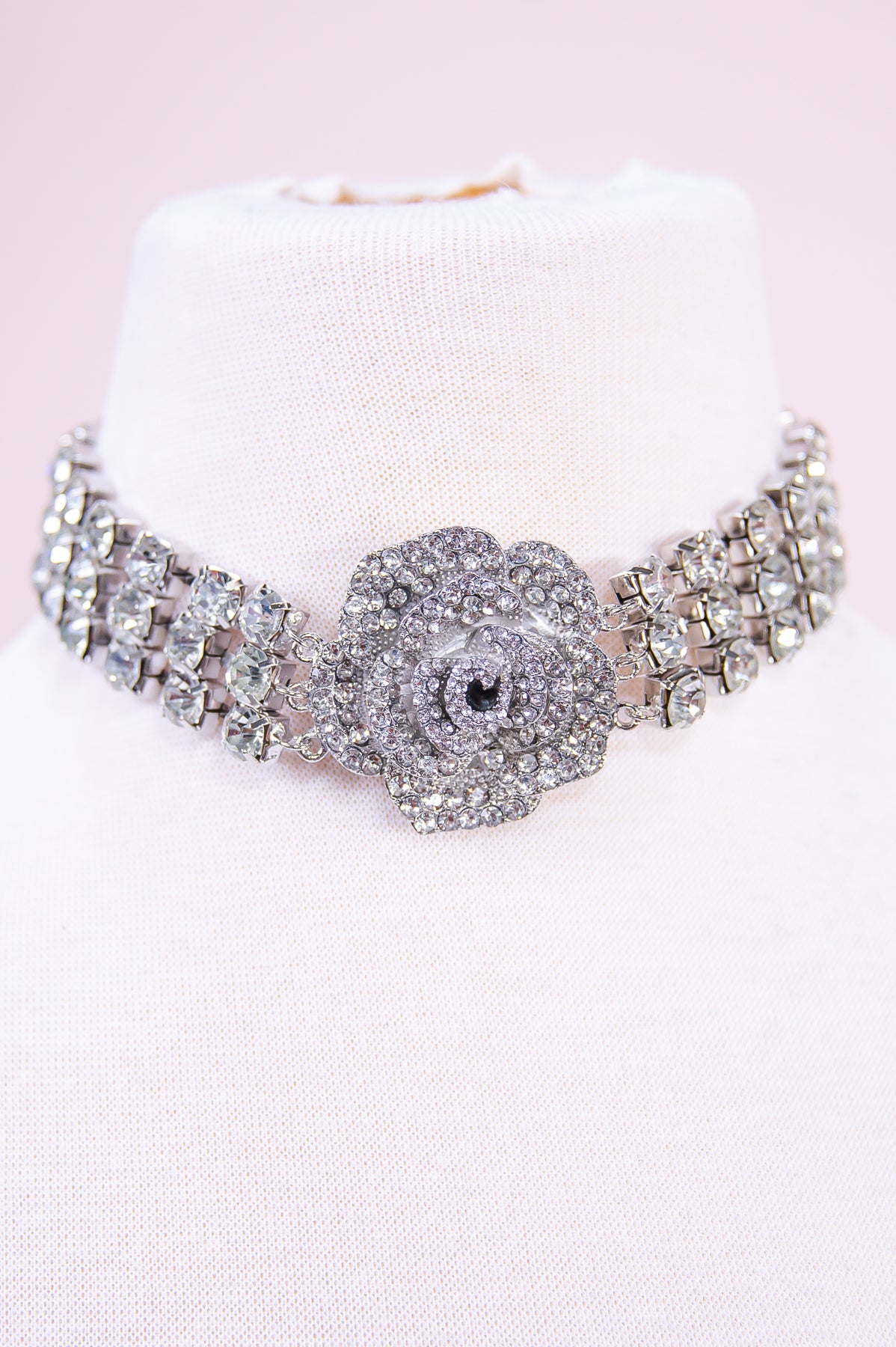 Silver/Clear Floral Bling Choker Necklace - NEK4312SI