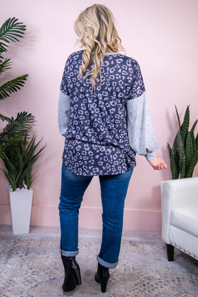 Effortless Vibes Heather Gray/Charcoal Gray Printed Top - T8642HGR
