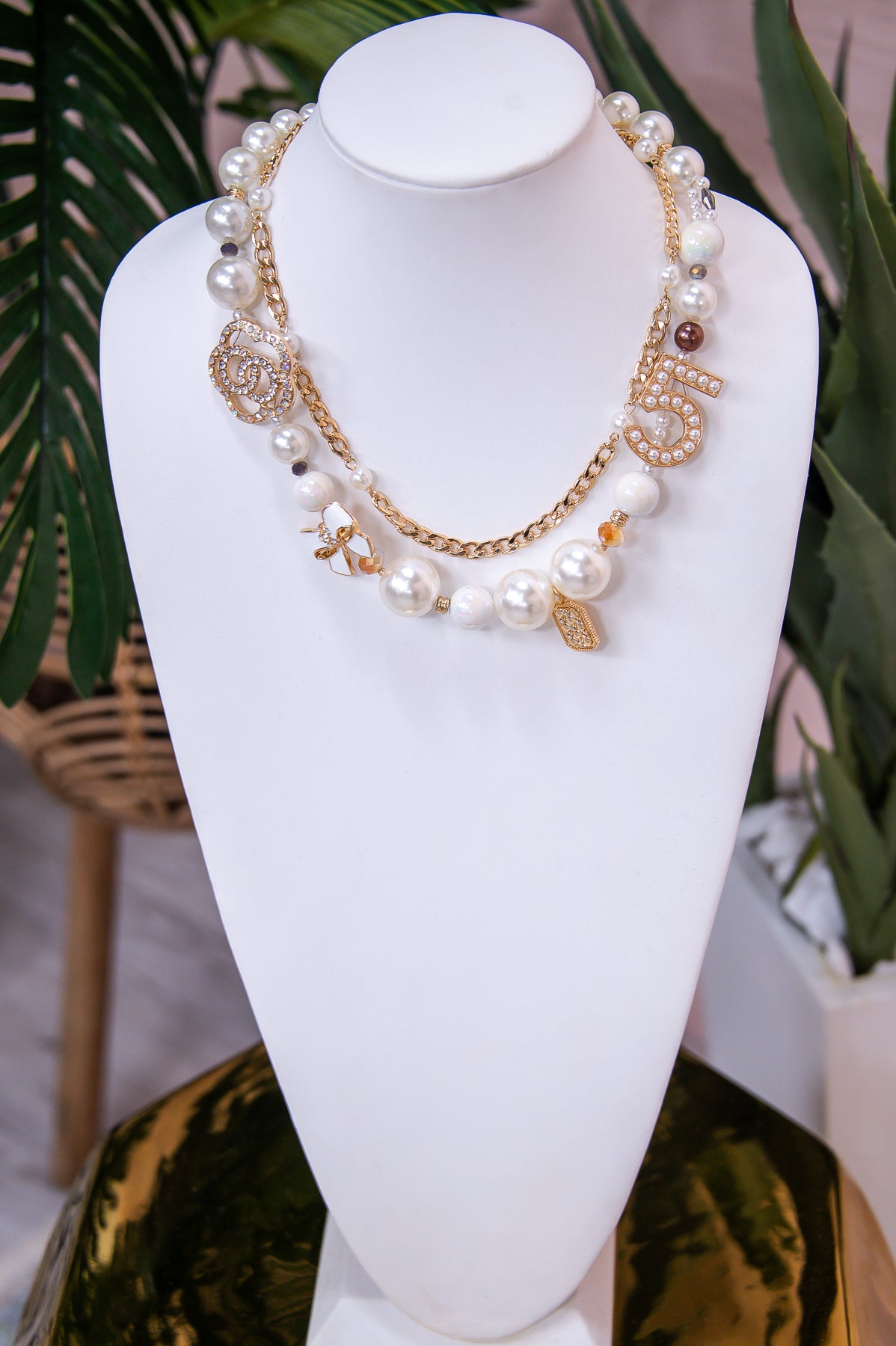 Gold Chain Linked/Pearl/Beaded/Bling Double Layered Charm Necklace - NEK4241GO