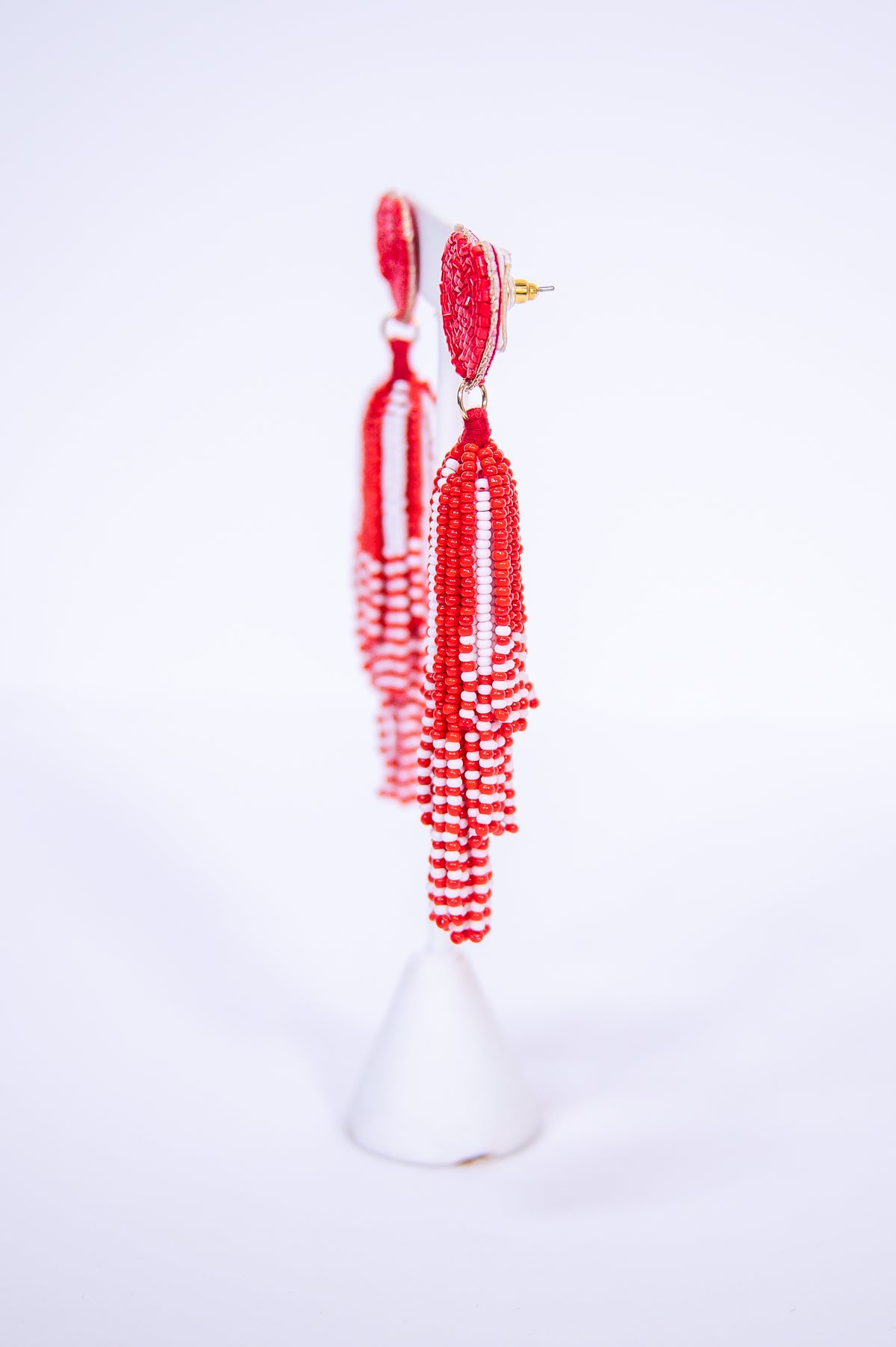 Red/White Heart Seed Bead Tassel Earrings - EAR4221RD