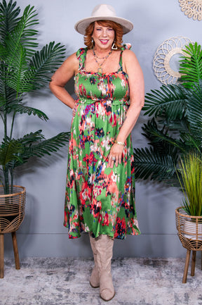 A Little While Longer Dress in Green - D5743GN