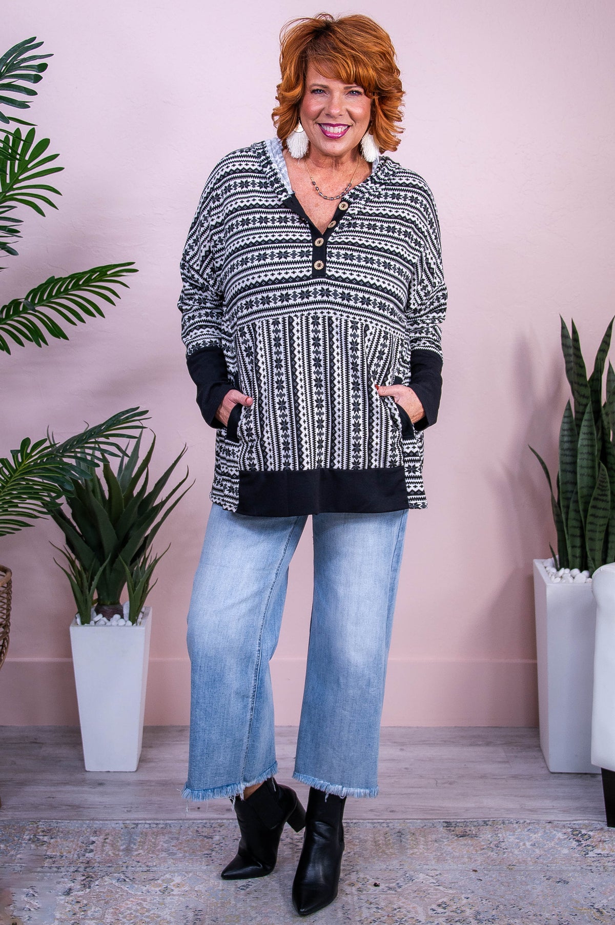 Proud Snow Day Supporter Ivory/Black Snowflake Stripe Top - T10331BK