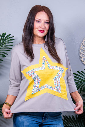 Waiting On A Shooting Star Medium Grey Floral/Star Top - T11161GR