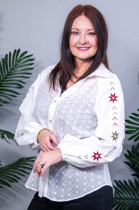 Chic And Sleek Floral Embroidered Puff Sleeve Eyelet Patchwork Top - T11022WH
