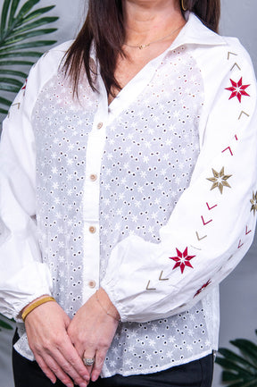 Chic And Sleek Floral Embroidered Puff Sleeve Eyelet Patchwork Top - T11022WH