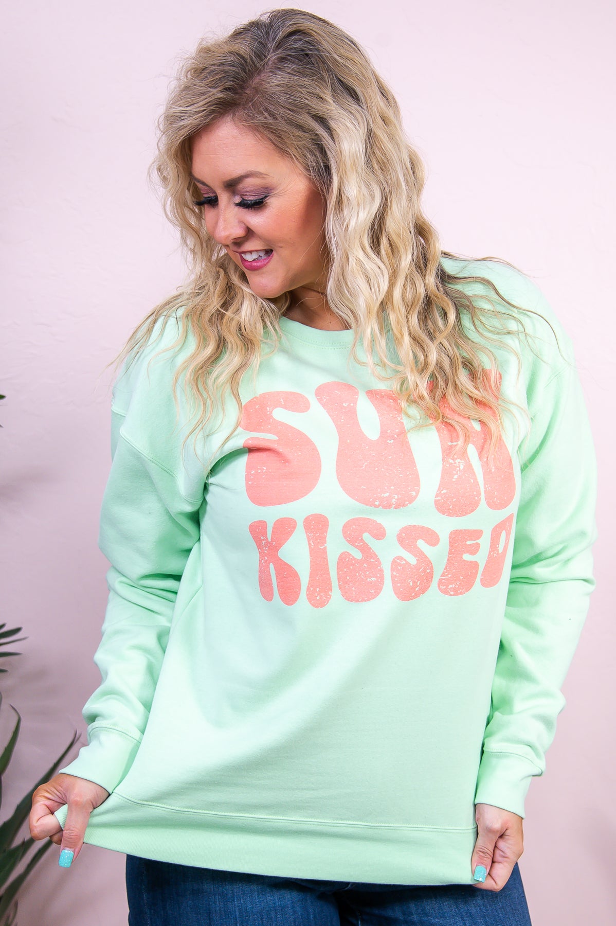 Sunkissed Neo Mint Graphic Sweatshirt - A3334NMT