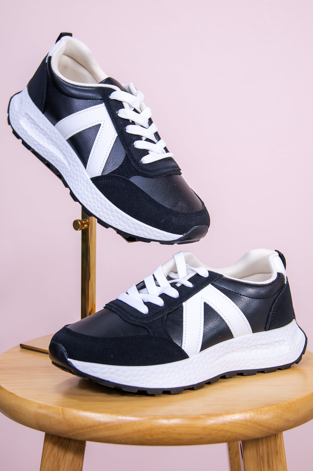 Take The Chance Black/White Sneakers - SHO2708BK