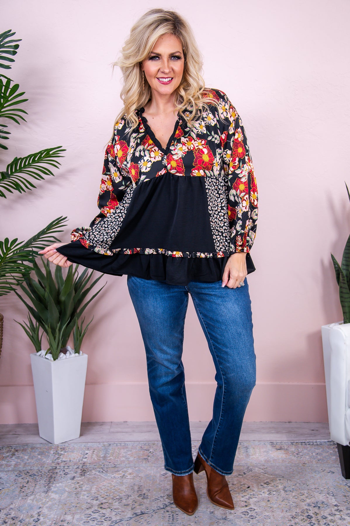 Country Life Black/Multi Color Floral/Printed Babydoll Top - T8193BK
