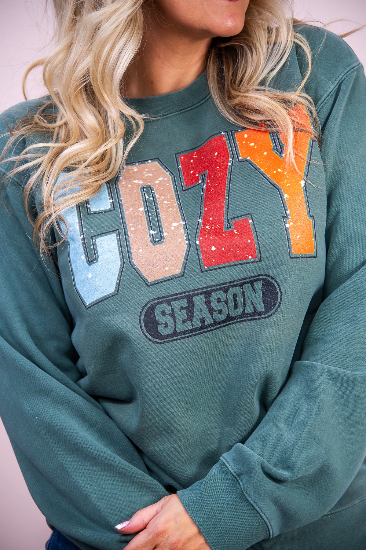 Cozy Season Alpine Green Graphic Sweatshirt - A3160AGN